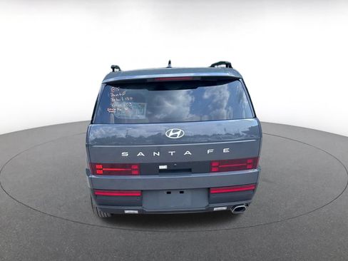 Used 2026 Hyundai Santa Fe SEL FWD image 17