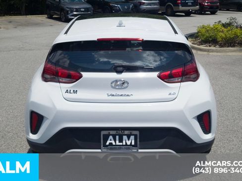 Used 2019 Hyundai Veloster 2.0 Premium FWD image 6