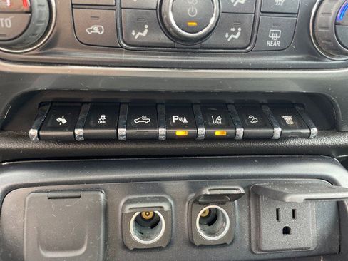 Used 2015 Chevrolet Silverado 3500 LTZ w/ Duramax Plus Package image 18