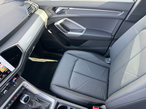 Used 2025 Audi Q3 2.0T Premium Plus w/ Premium Plus Package image 20