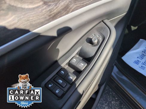 Used 2022 Jeep Grand Cherokee Limited 4xe image 13