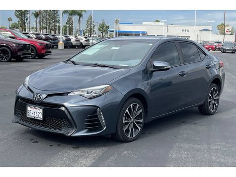 Used 2019 Toyota Corolla SE w/ Carpet Mat Package (TMS) FWD image 2