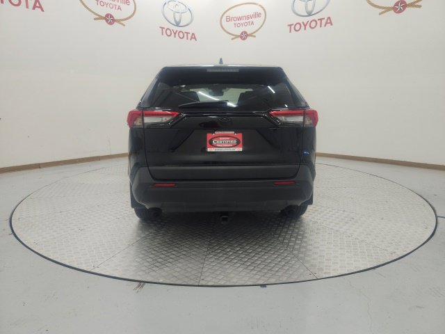 Used 2025 Toyota RAV4 LE FWD image 7