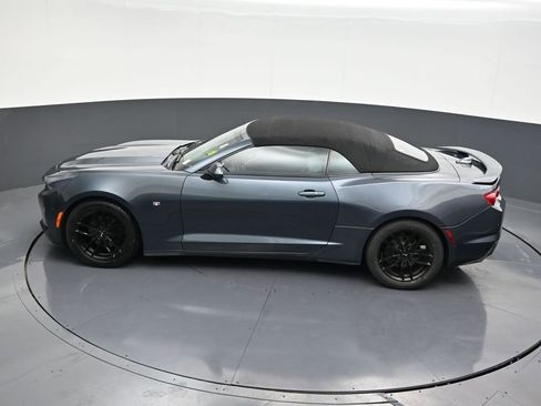 Used 2020 Chevrolet Camaro LT image 16