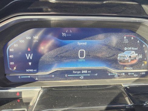 Used 2024 Chevrolet Silverado 2500 ZR2 w/ Technology Package image 44