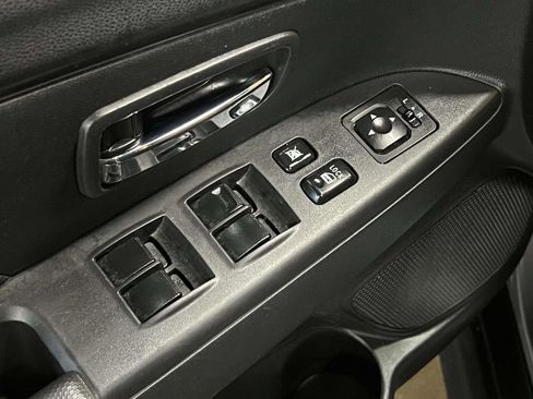 Used 2021 Mitsubishi Outlander Sport ES FWD image 13