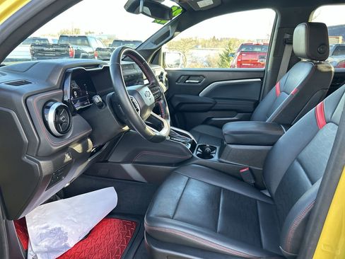 Used 2023 Chevrolet Colorado Z71 w/ Z71 Convenience Package 2 image 22