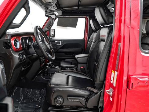 Used 2019 Jeep Wrangler Unlimited Rubicon AWD/4WD image 4