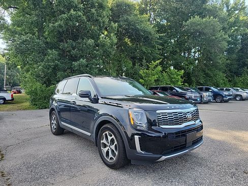 Used 2020 Kia Telluride EX AWD/4WD image 7