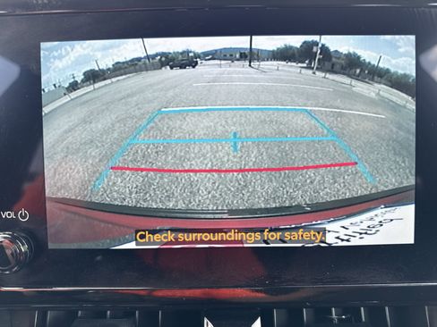 Certified 2024 Toyota Corolla Cross LE image 23