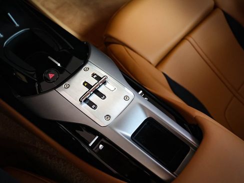 Certified 2025 Ferrari 12Cilindri RWD image 37