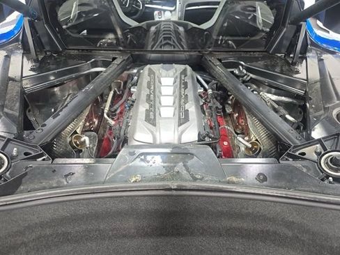 Used 2025 Chevrolet Corvette Stingray Preferred Cpe w/ Z51 Performance Package RWD image 13