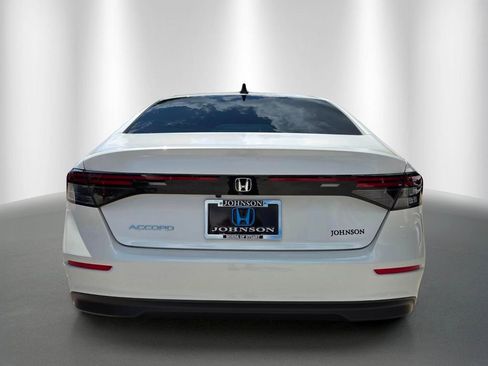 New 2026 Honda Accord SE image 5