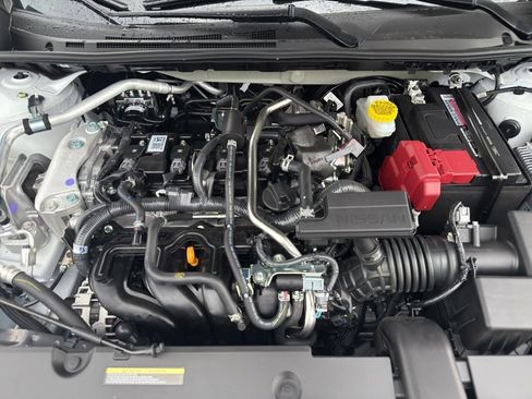 New 2025 Nissan Sentra SR image 11