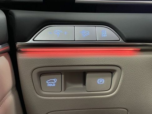 New 2025 Genesis GV80 3.5T e-SC image 13