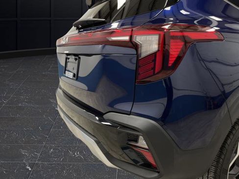 Used 2024 Kia Seltos EX image 30