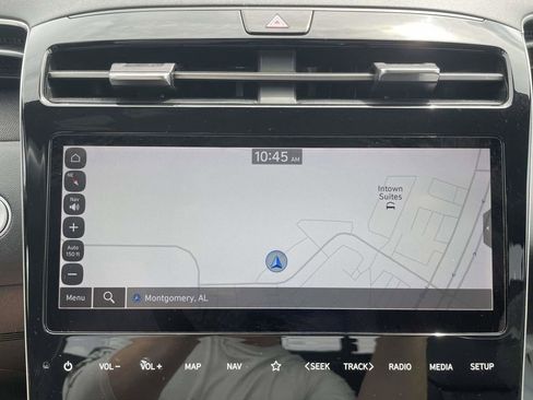 Used 2022 Hyundai Santa Cruz Limited AWD/4WD image 21