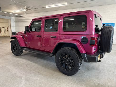 Used 2021 Jeep Wrangler Unlimited Sahara w/ Cold Weather Group image 2