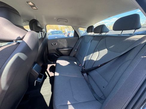 Used 2025 Kia K4 LXS FWD image 13