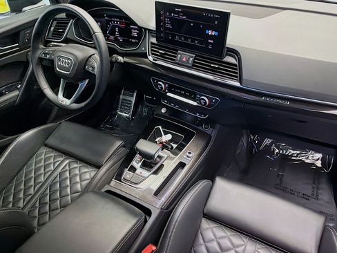 Used 2024 Audi SQ5 Premium Plus w/ Premium Plus Package AWD/4WD image 12