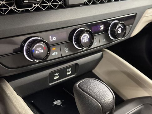 New 2026 Honda Accord LX image 17