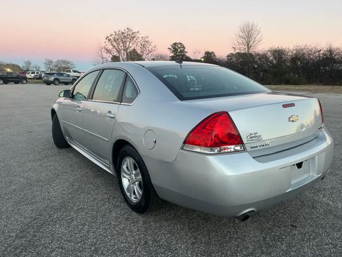 Used 2016 Chevrolet Impala Limited LS image 5
