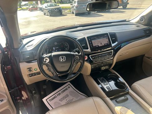 Used 2016 Honda Pilot Elite image 4