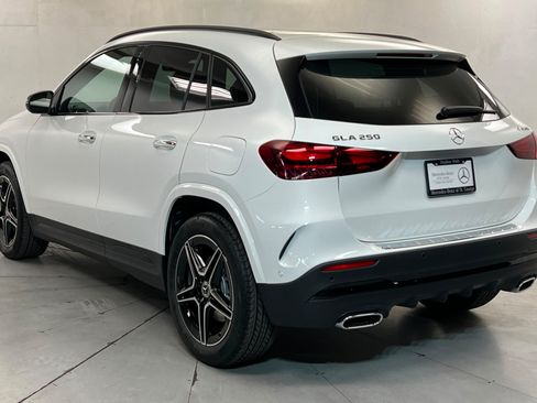 New 2026 Mercedes-Benz GLA 250 4MATIC image 3