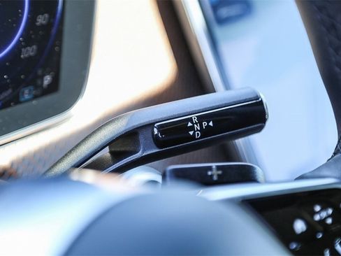 Used 2023 Mercedes-Benz EQE 500 4MATIC Sedan image 20