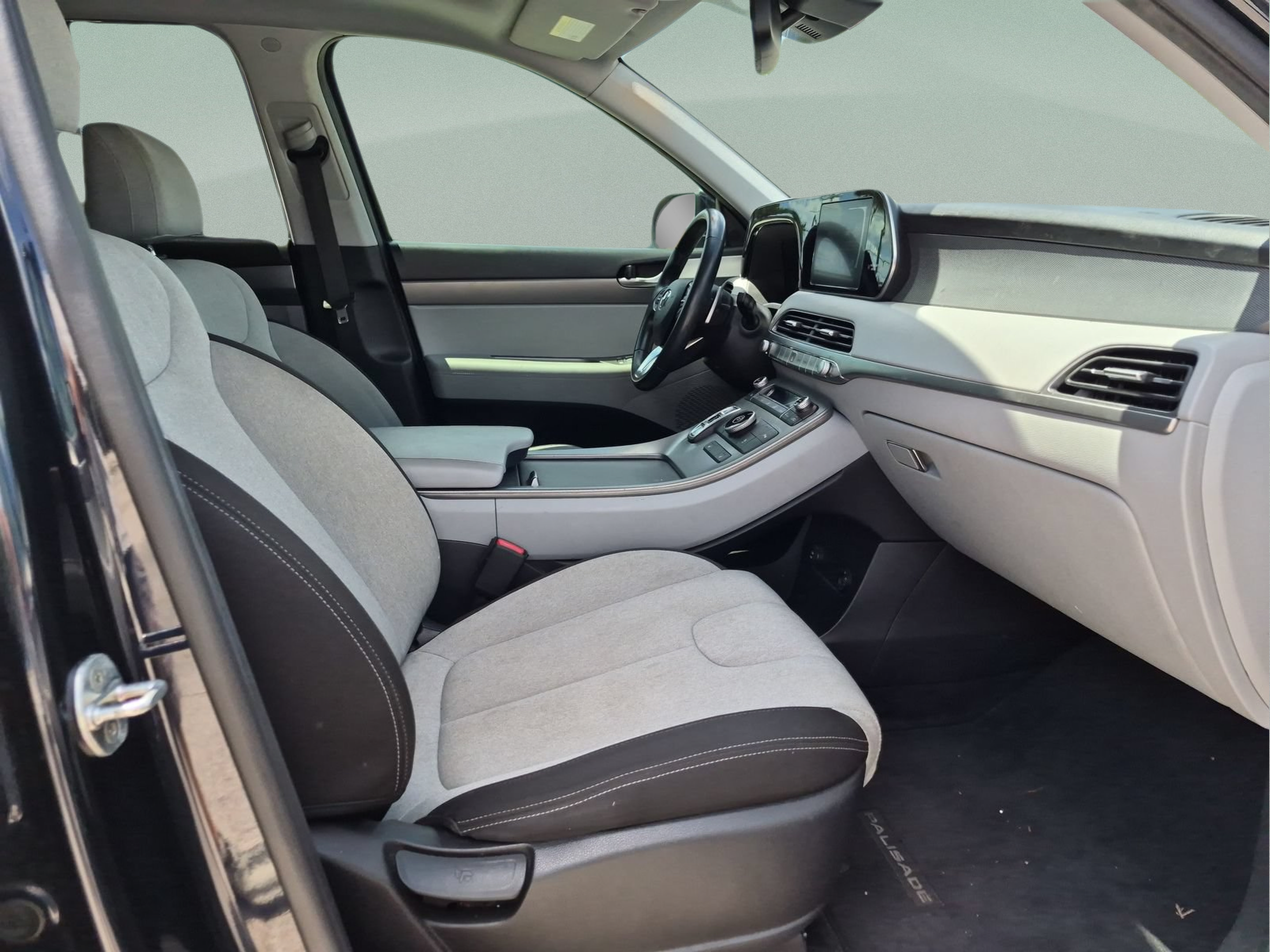 Used 2020 Hyundai Palisade SEL w/ Convenience Package FWD image 19