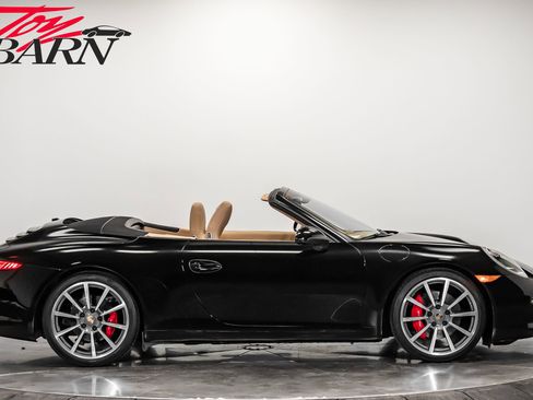 Used 2015 Porsche 911 Carrera S image 6