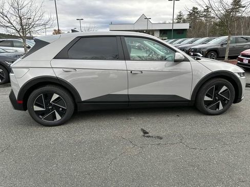New 2026 Hyundai Ioniq 5 SEL image 6