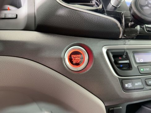 Used 2022 Honda Ridgeline RTL-E image 26