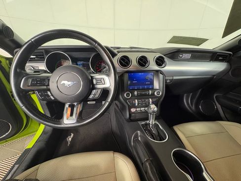 Certified 2020 Ford Mustang Premium RWD image 7