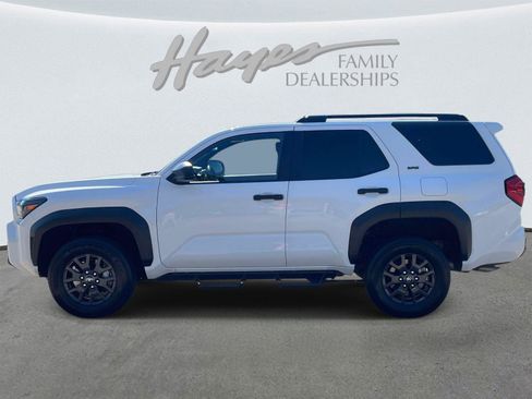 Used 2025 Toyota 4Runner SR5 RWD image 11