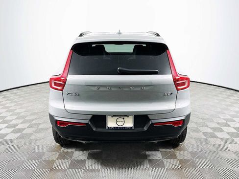 Used 2026 Volvo XC40 B5 Plus w/ Protection Package Premier AWD/4WD image 6