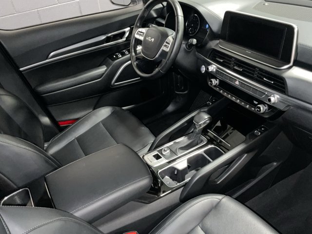 Used 2022 Kia Telluride S FWD image 7