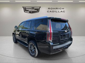 Used 2020 Cadillac Escalade Luxury w/ Escalade Sport Edition AWD/4WD video 2