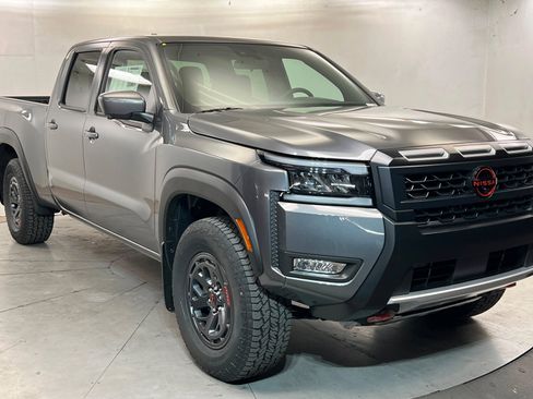 New 2026 Nissan Frontier PRO-4X w/ Pro-4x Convenience Package AWD/4WD image 7