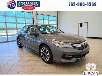 Used 2017 Honda Accord Touring video 1