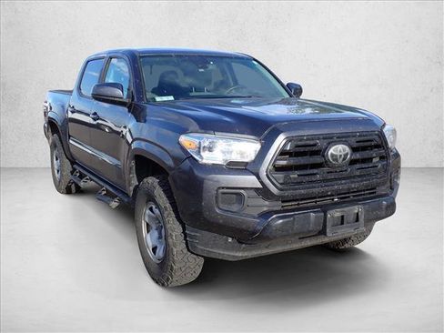 Used 2019 Toyota Tacoma SR AWD/4WD image 13