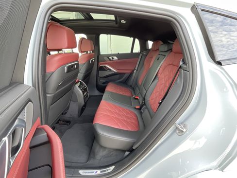 New 2026 BMW X6 xDrive40i w/ Executive Package image 26