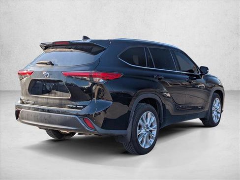 Used 2020 Toyota Highlander Limited AWD/4WD image 5