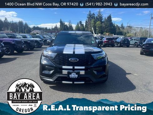 Used 2022 Ford Explorer ST w/ Equipment Group 401A AWD/4WD image 2