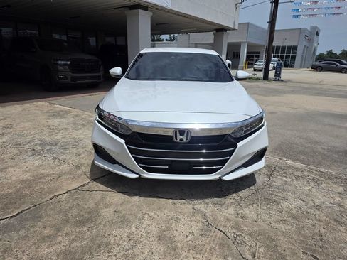 Used 2021 Honda Accord LX image 11