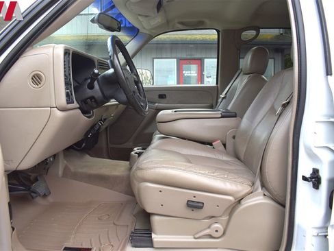 Used 2003 Chevrolet Silverado 2500 LS w/ Skid Plate Package image 10