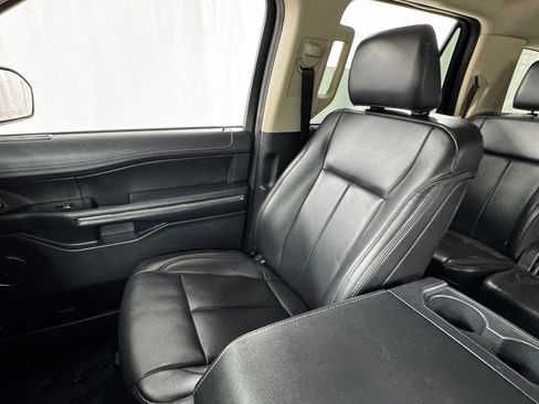 Used 2024 Ford Expedition Max XLT AWD/4WD image 13