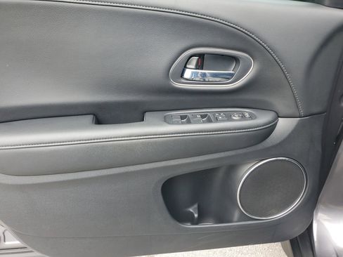 Used 2021 Honda HR-V EX-L image 25