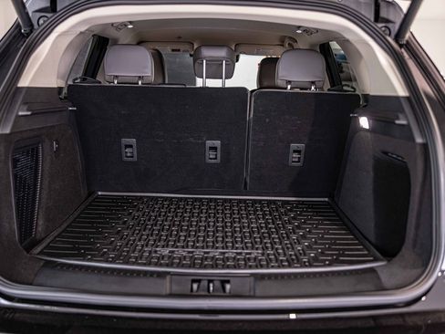 Used 2024 Lincoln Corsair Reserve w/ Jet Appearance Package image 15