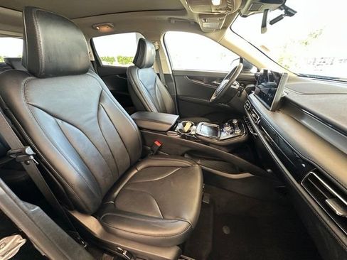 Used 2023 Lincoln Nautilus Reserve w/ Monochromatic Package AWD/4WD image 24